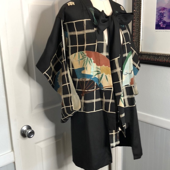 Vintage silk graphic print seagull Kimono robe - Picture 3 of 12
